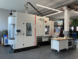 Fresatrice Hermle C 22 UP-1